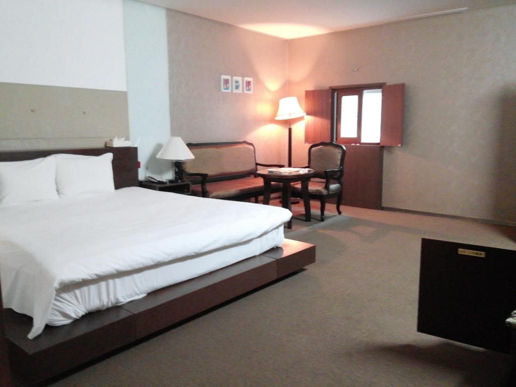 The Most Hotel Suwon Extérieur photo