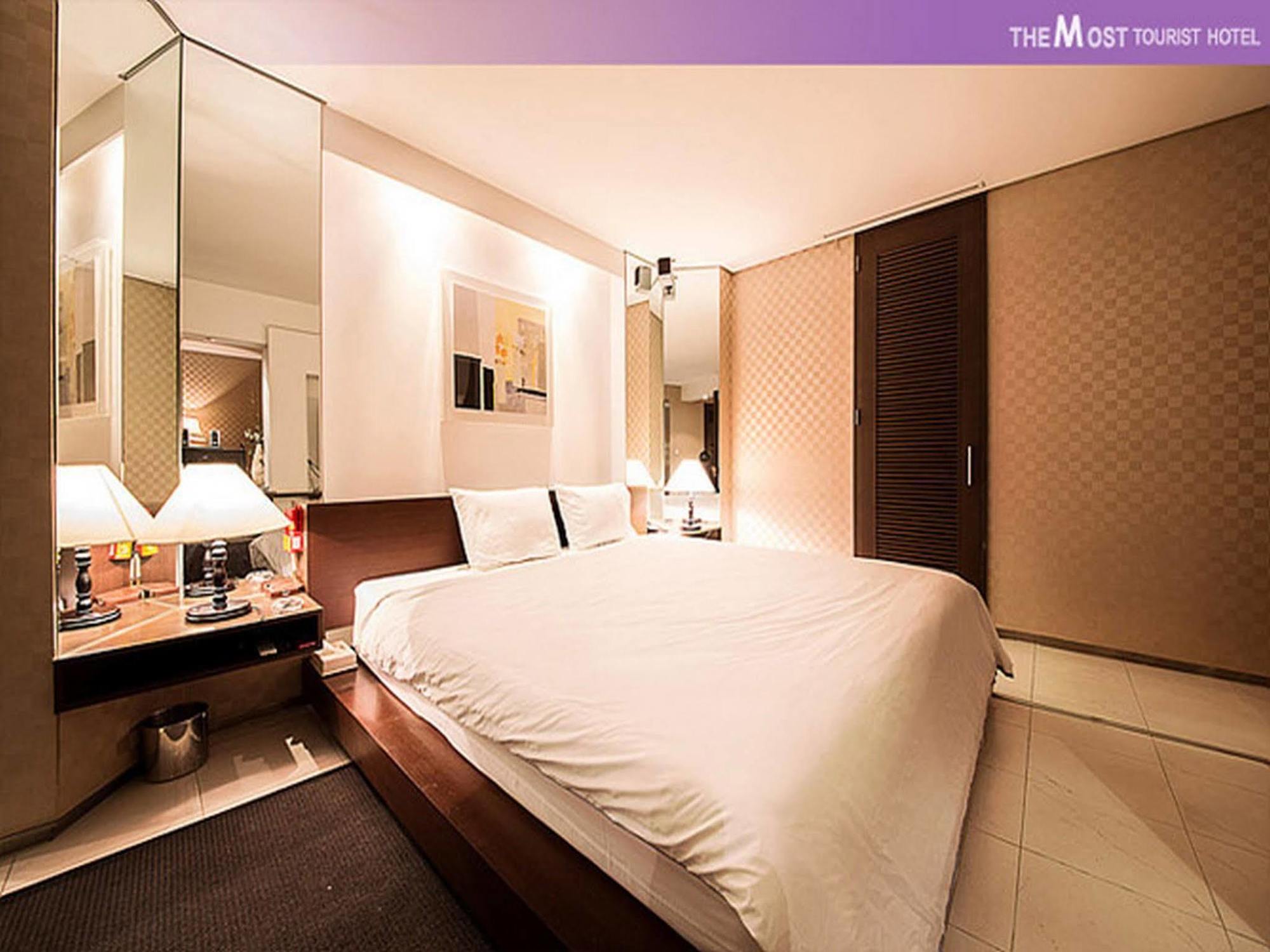 The Most Hotel Suwon Extérieur photo